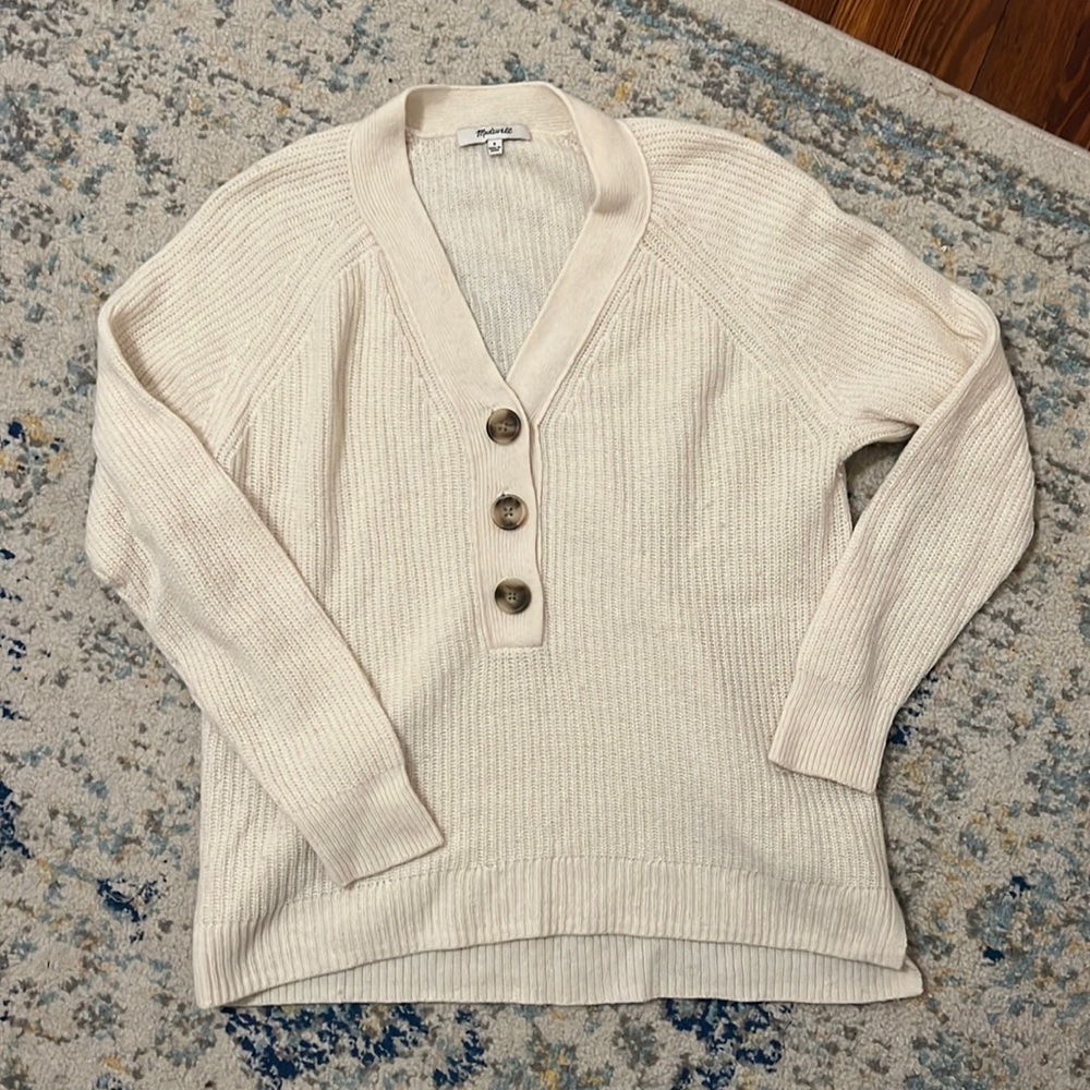 Madewell cream tortoiseshell button v-neck sweater